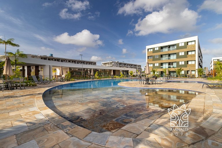 Estúdio Aconchegante com Vista para Piscina